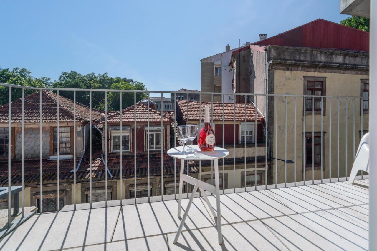 Host Wise - Luxurious Private Flats - Balcony Porto Exterior foto