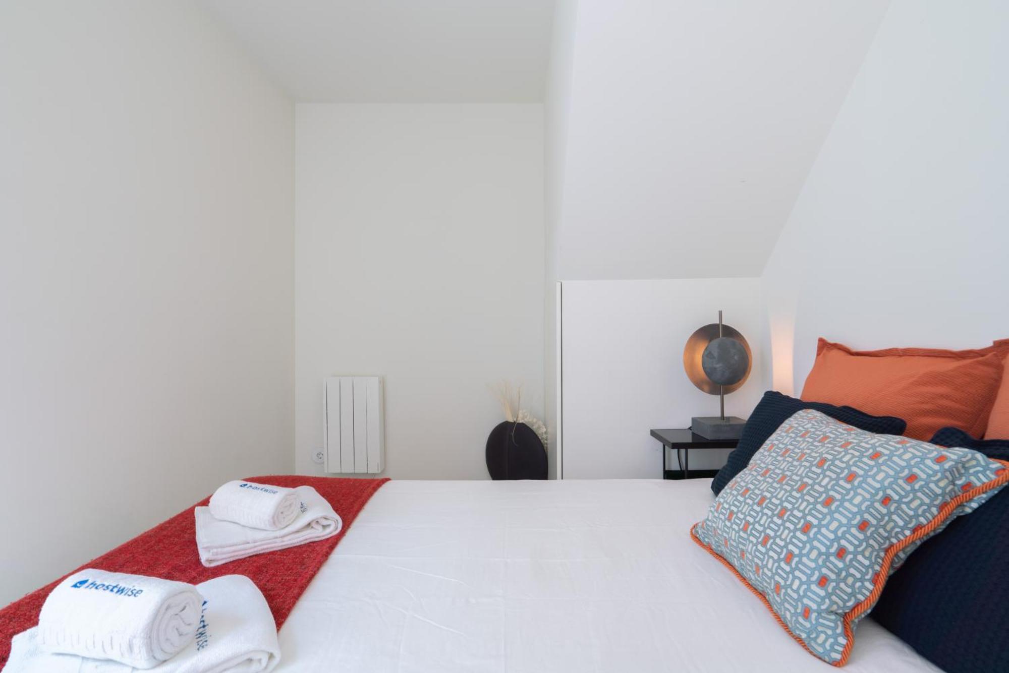 Host Wise - Luxurious Private Flats - Balcony Porto Quarto foto