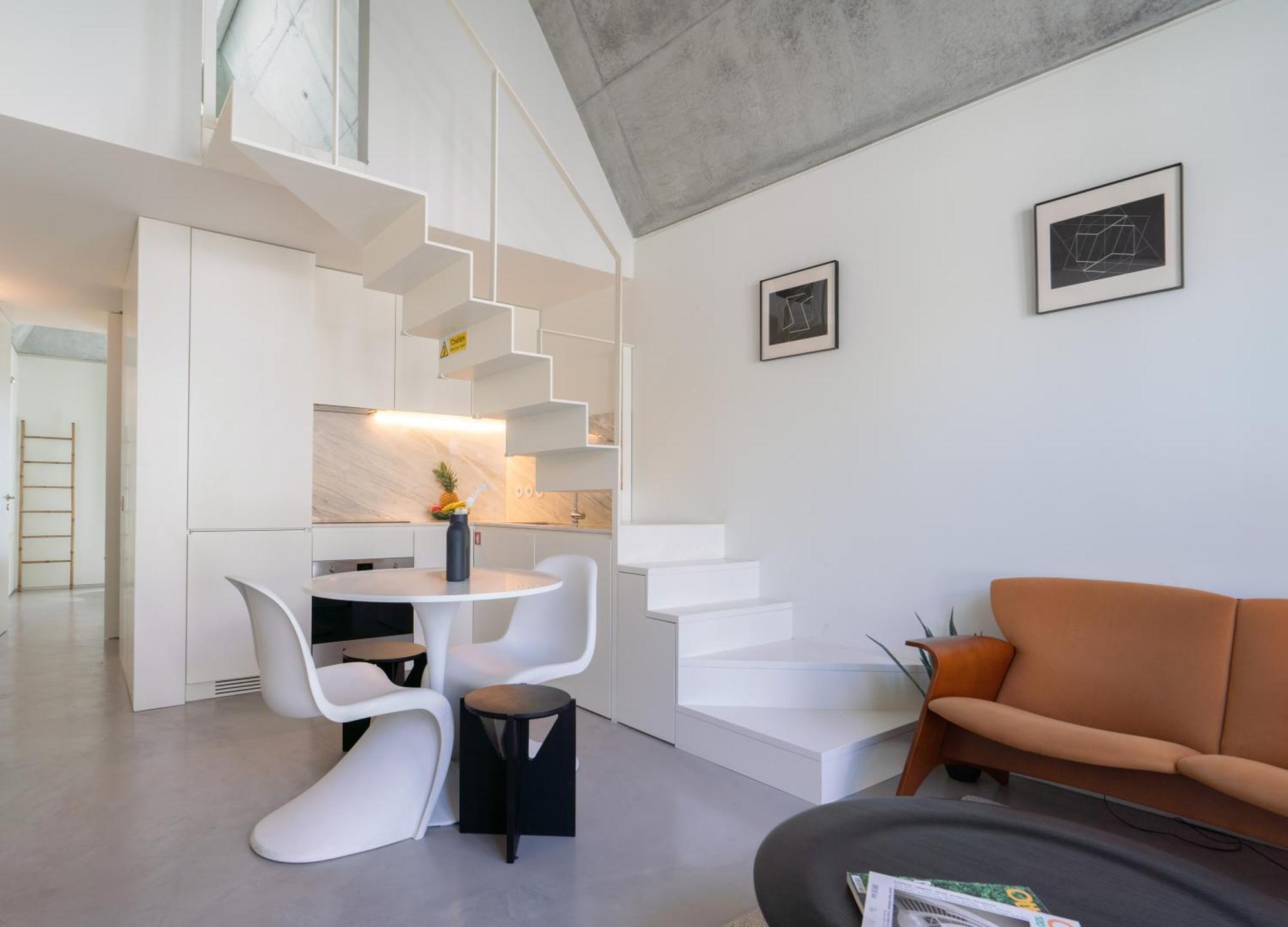 Host Wise - Luxurious Private Flats - Balcony Porto Quarto foto